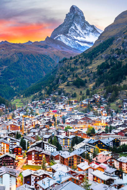 Guide to Switzerland’s Explore the beauty of the city Best Hotels &&nbsp;Destinations